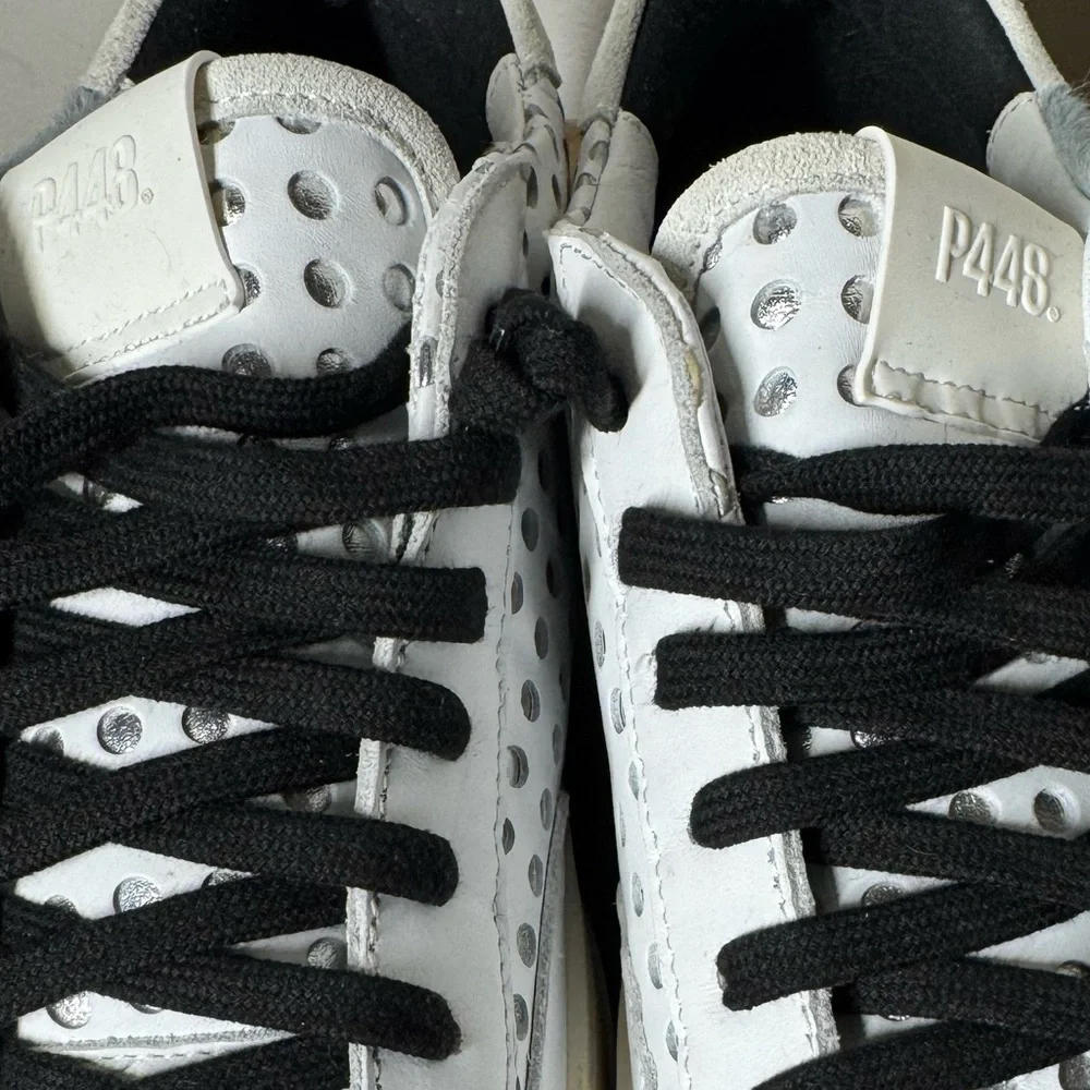 Like New Women’s P448 JohnBS Skuba low top sneakers Sz. 40 (US 9.5/10) - Picture 8 of 12